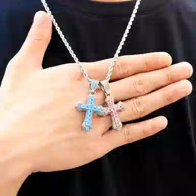 KING OF BLING Cross Pendant