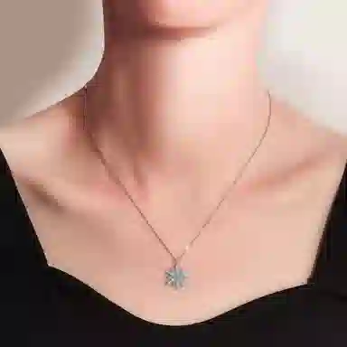 KING OF BLING Snowflake Necklace