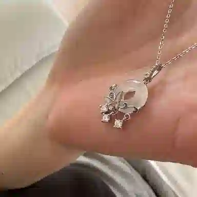 【高品质 I 附证书】 克兰茜 精致小清新甜美优雅蝴蝶流苏小众设计高级感锁骨链  简约时尚日常百搭气质轻奢好运 玉髓 项链 女款