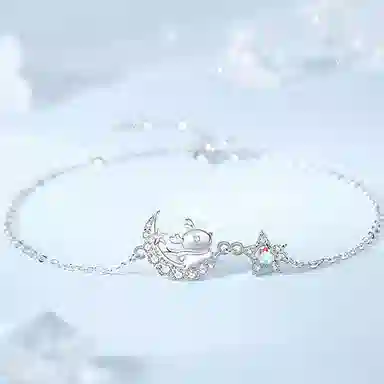 克兰茜 圣诞麋鹿 浪漫甜美小众轻奢简约高级感气质手饰 日常百搭温柔清冷感女友心动甜蜜恋爱 锆石 手链 女款