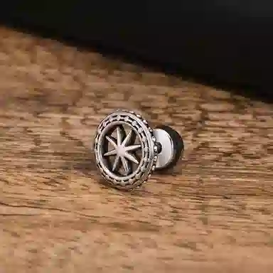 Eternal Melody Hollow Star Earrings