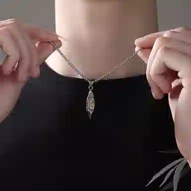 Yongheng Xuanlü Necklace