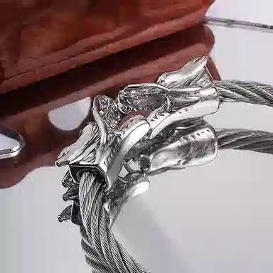 永恒旋律 霸气双龙造型设计 新中式潮流时尚高级感 简约复古国潮 可调节 钛钢 手镯 男款 银色