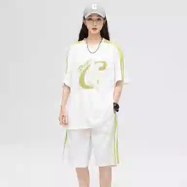 CREAZIONI LA FANTASIA E MOBILE logo