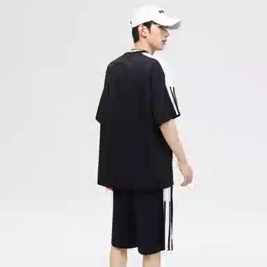 CREAZIONI LA FANTASIA E MOBILE logo