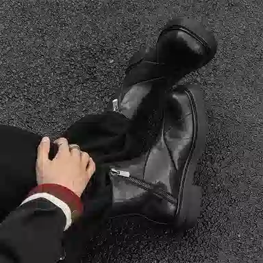 季季駺品 超纤皮 工装 时尚百搭 厚底舒适 短靴 男女同款 黑色