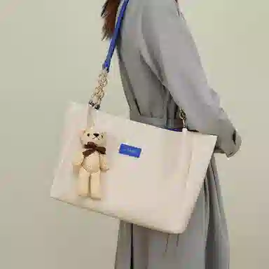 COMELY Tote