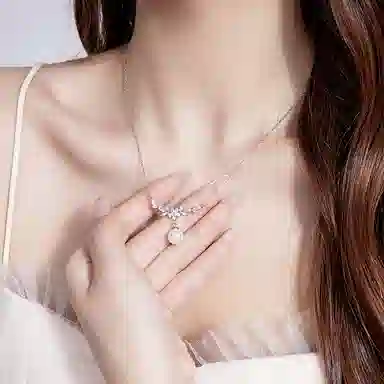 S925