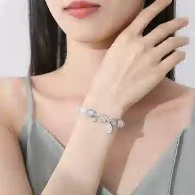 S925
