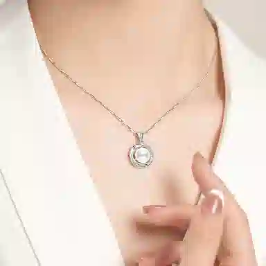 S925