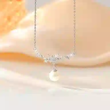 S925