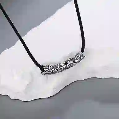 999