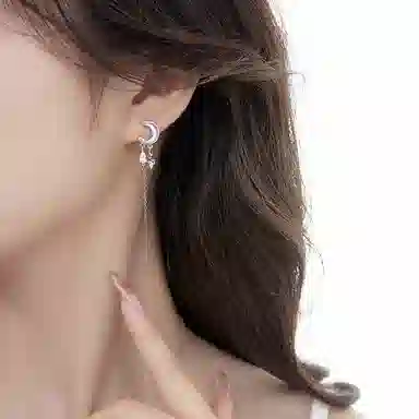 S925