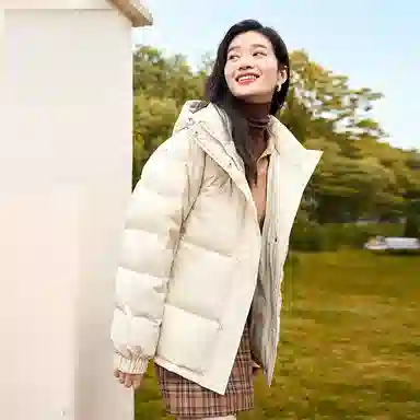 雅鹿 短款可拆卸连帽保暖纯色羽绒服 女款