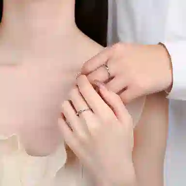 999