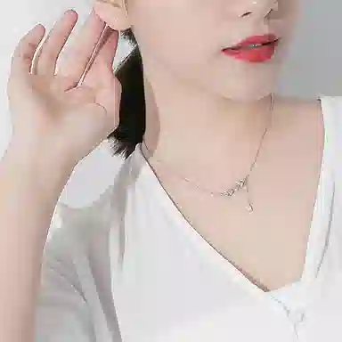S925