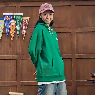 特步 休闲百搭连帽卫衣 女款