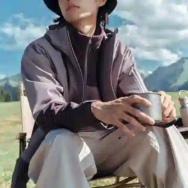 特步  羽翼 摇粒三合一可拆卸 简约工装风防风户外时尚情侣外套 防水冲锋衣  男女同款 暗夜紫