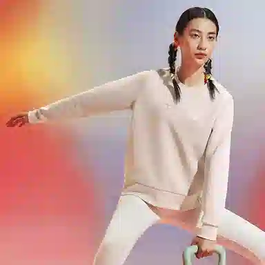 特步 简约百搭套头卫衣 女款