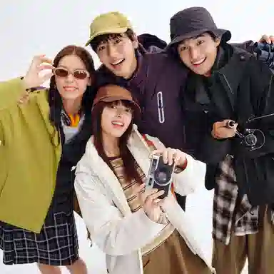 特步  羽翼 户外纯色可拆帽羽绒三合一  防水防风透气轻量冲锋衣 男女同款 正黑色