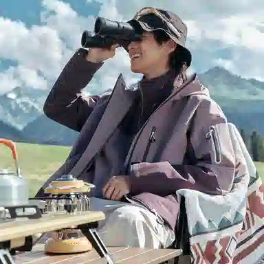 特步  羽翼 摇粒三合一可拆卸 简约工装风防风户外时尚情侣外套 防水冲锋衣  男女同款 暗夜紫