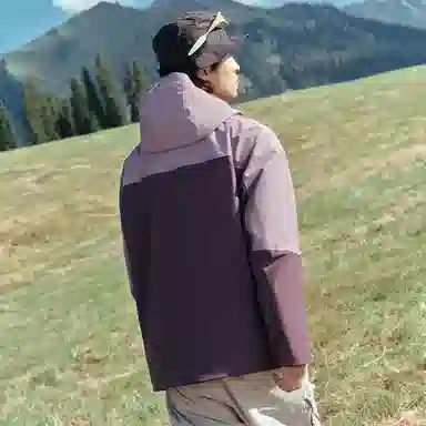 特步  羽翼 摇粒三合一可拆卸 简约工装风防风户外时尚情侣外套 防水冲锋衣  男女同款 暗夜紫