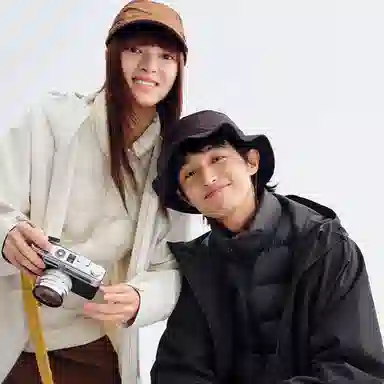 特步  羽翼 户外纯色可拆帽羽绒三合一  防水防风透气轻量冲锋衣 男女同款 正黑色