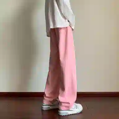 MKIEZER