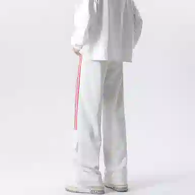 MKIEZER