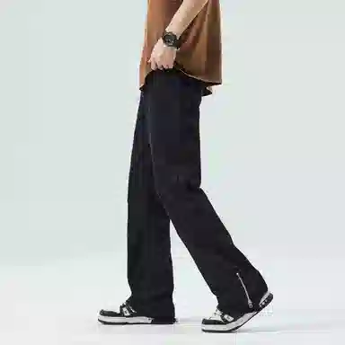 MKIEZER