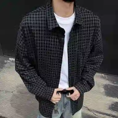 MKIEZER