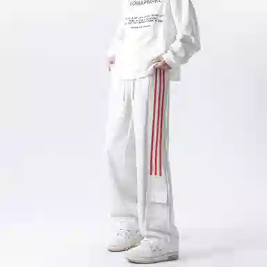 MKIEZER