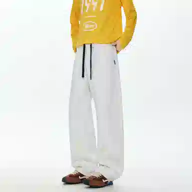 MKIEZER