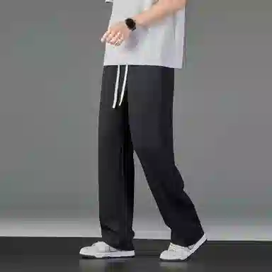 MKIEZER