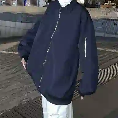 MKIEZER