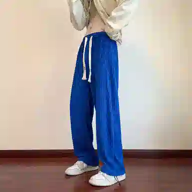 MKIEZER