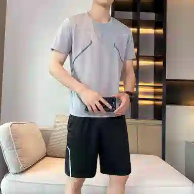 MKIEZER T