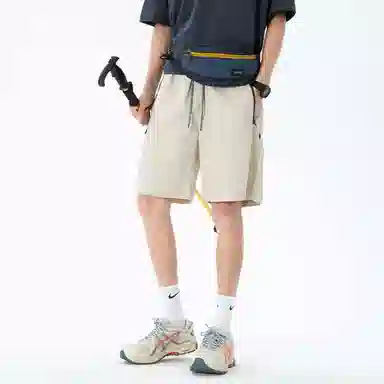 MKIEZER