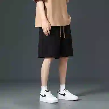 MKIEZER