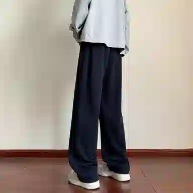 MKIEZER