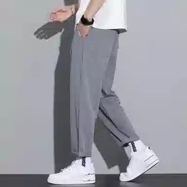 MKIEZER
