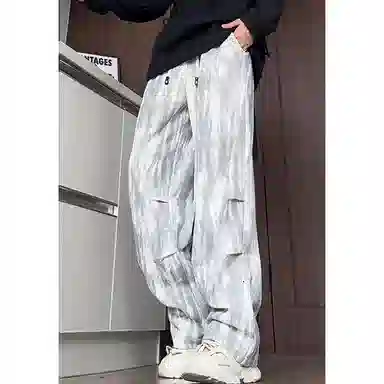 MKIEZER