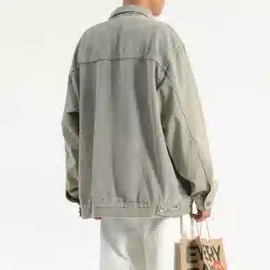 MKIEZER