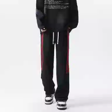 MKIEZER