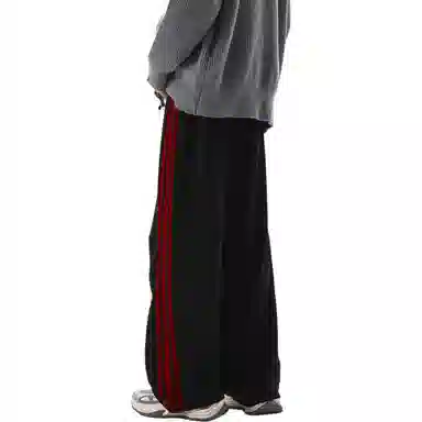 MKIEZER