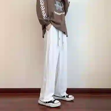 MKIEZER
