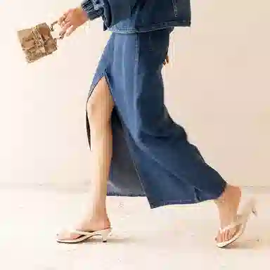 蓉城鞋王 经典时尚 潮流舒适人字拖鞋 女款