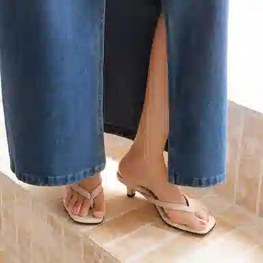 蓉城鞋王 经典时尚 潮流舒适人字拖鞋 女款