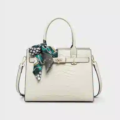 Millie's Handbag White/Blue