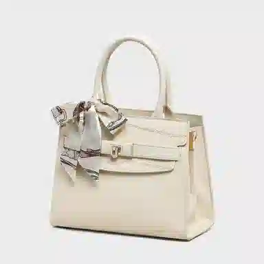 Millie's Kelly Bag Off-White